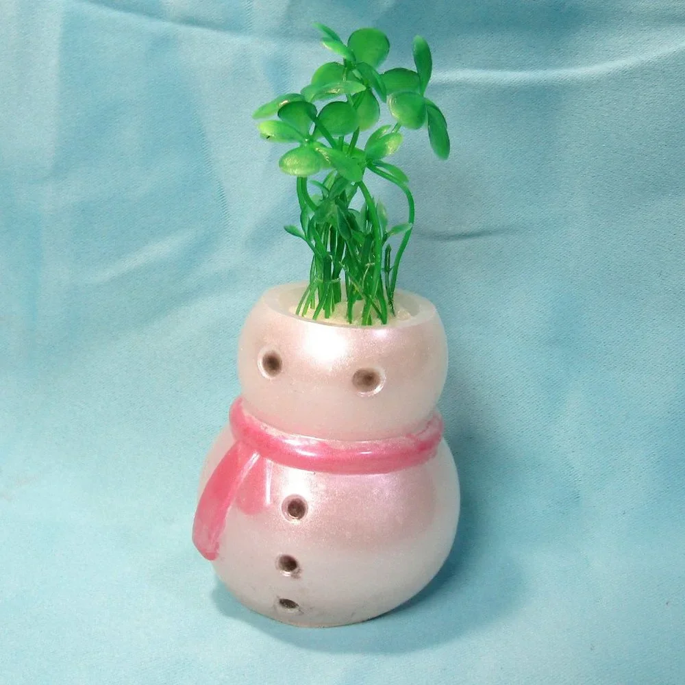 Aquarium Decoration - Frosty Snowman with Green Plant.